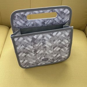 Thirty-one Double Duty Caddy in “mystic grey”